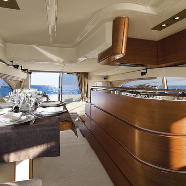 Azimut-Flybridge-60-Galley-front-View